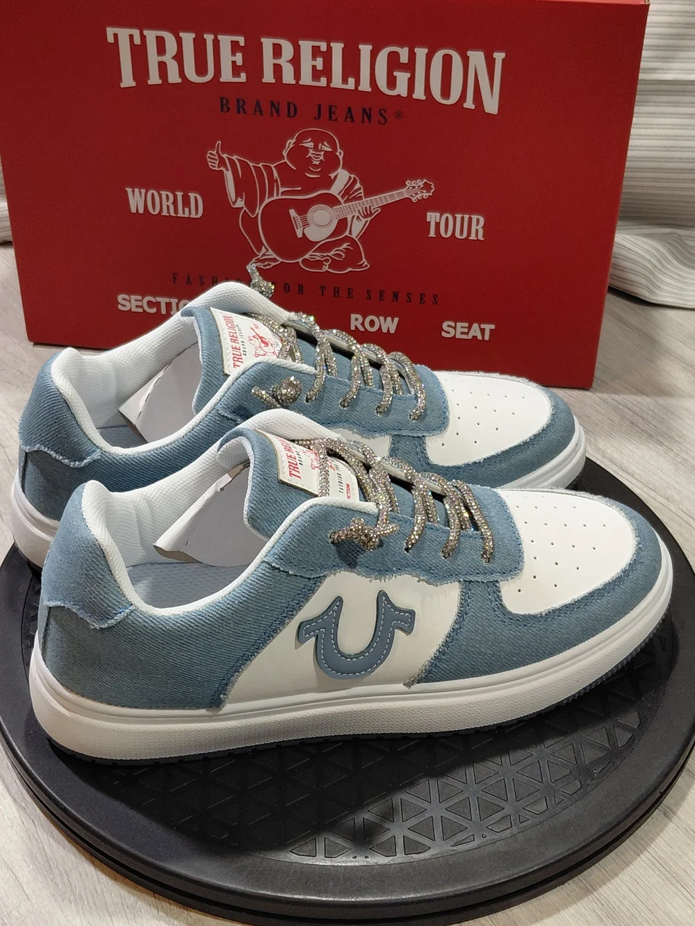 NEW True Religion Allison Womens Low-Top Sneakers in Light Blue Denim White W7